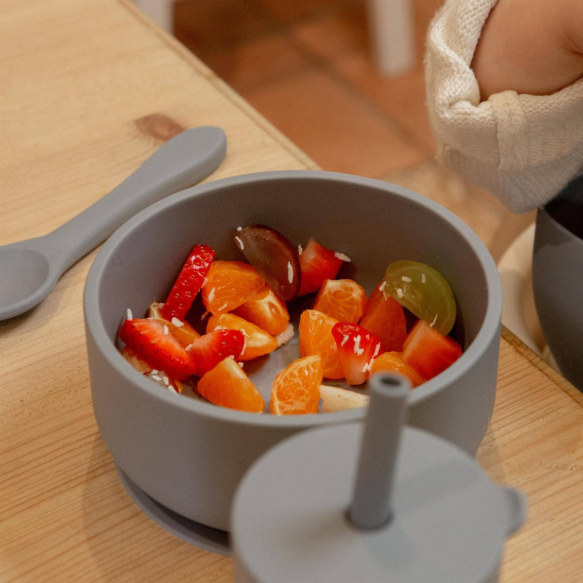 Baby Silicone Suction Bowl with Lid - Tradewinds