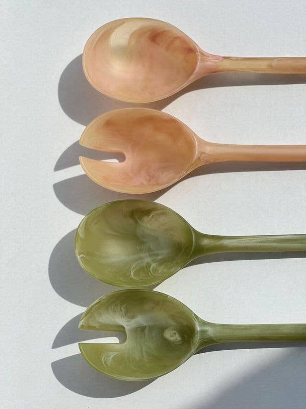 MÆGEN olive salad servers side view showing marbled swirl detail