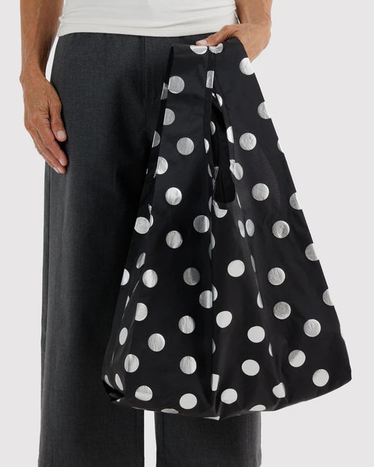 Standard Baggu Silver Metallic Polka Dot interior pocket detail - PABOOM