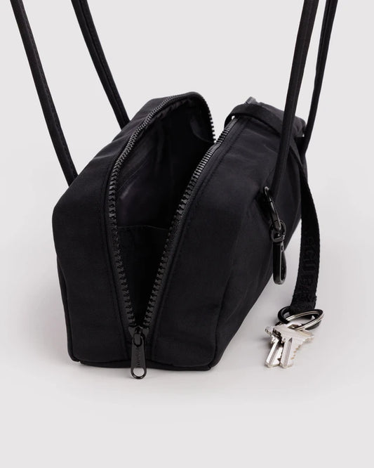BAGGU Small Nylon Bowler Bag Black interior pocket detail - PABOOM