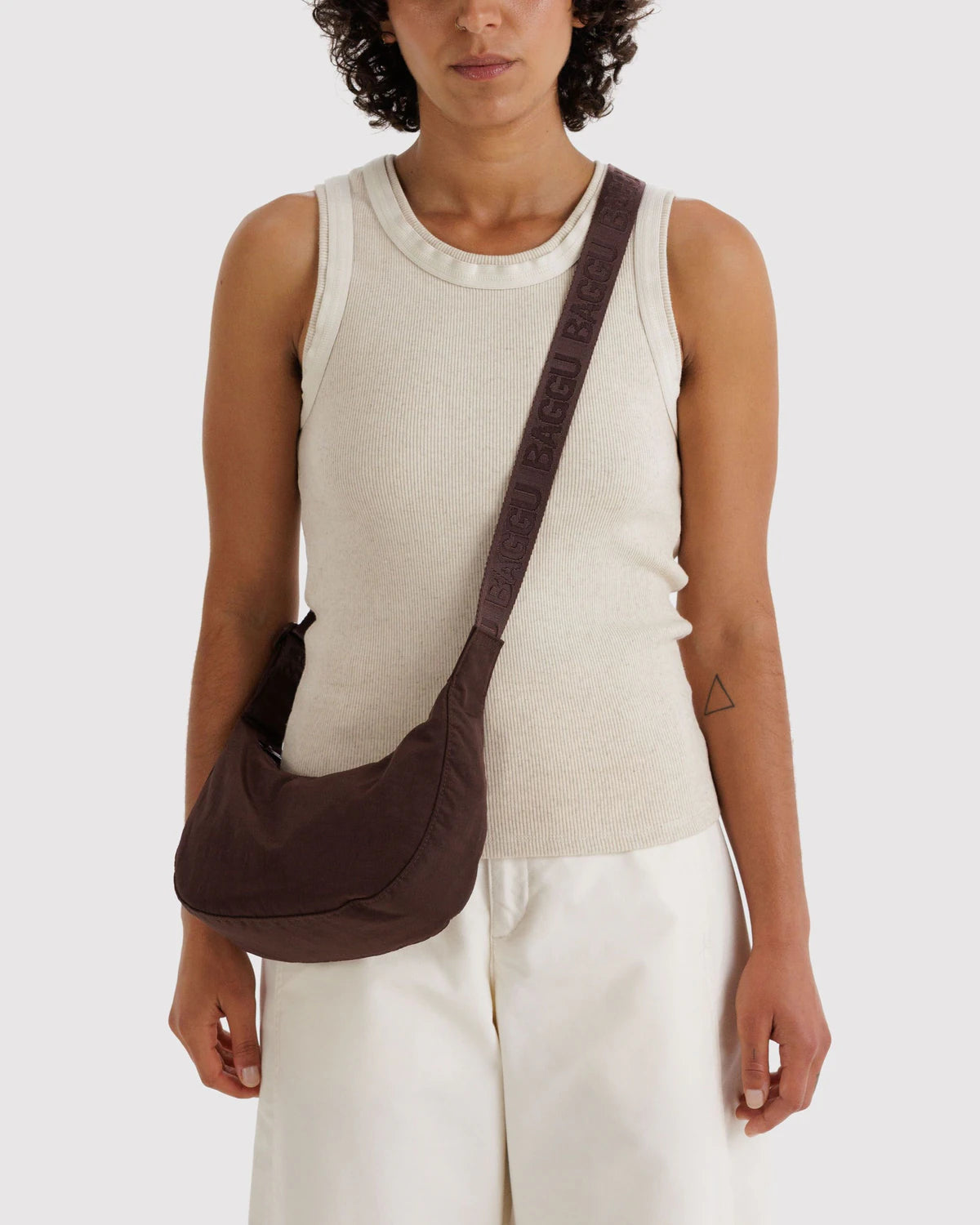 BAGGU Small Nylon Crescent Bag - Coffee