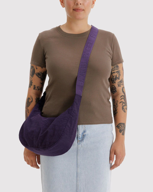 BAGGU Medium Nylon Crescent Bag - Fig