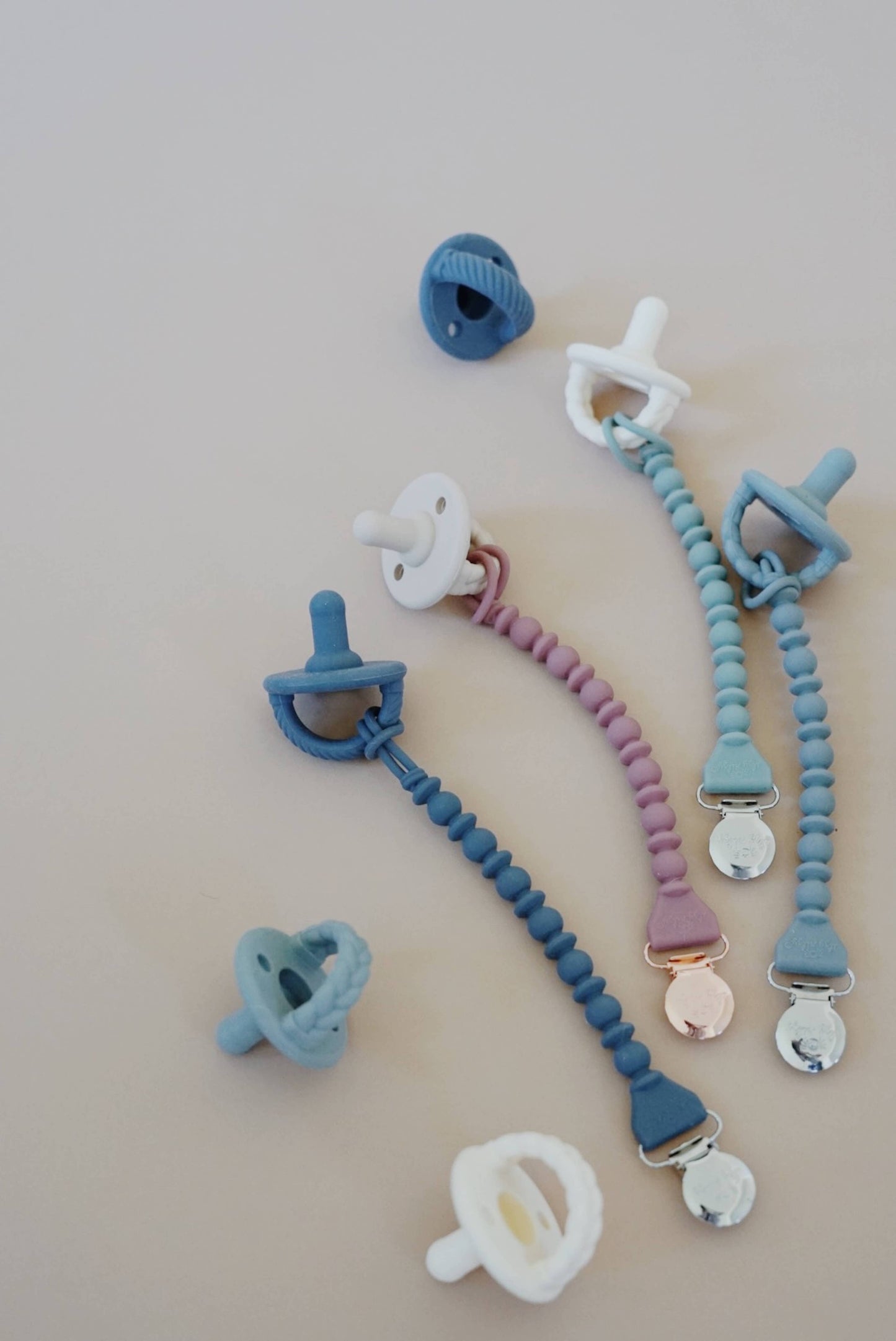 Sweetie Strap™ Silicone One-Piece Pacifier Clips - Rosewood Beaded