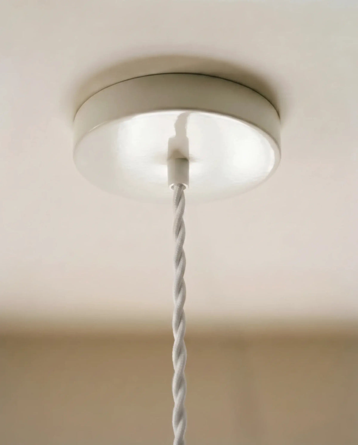 Close-up of gathered pleated fabric on the Plissé pendant light shade - PABOOM
