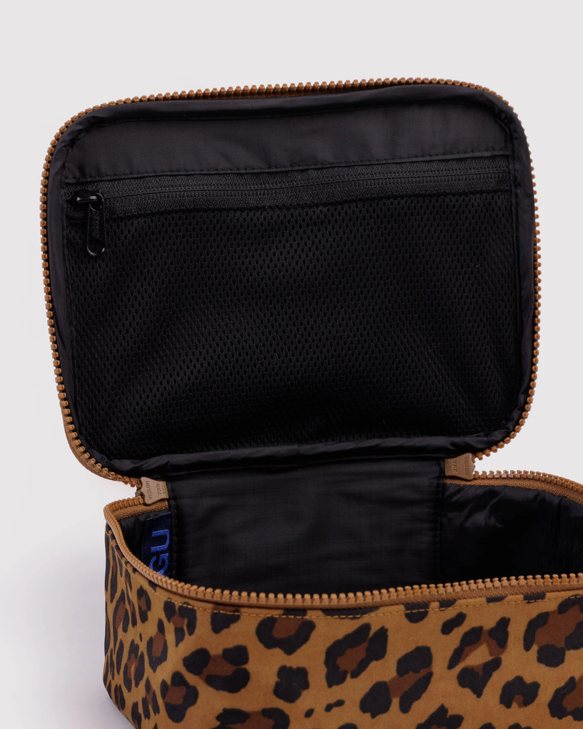 BAGGU Small Cosmetic Case - Leopard