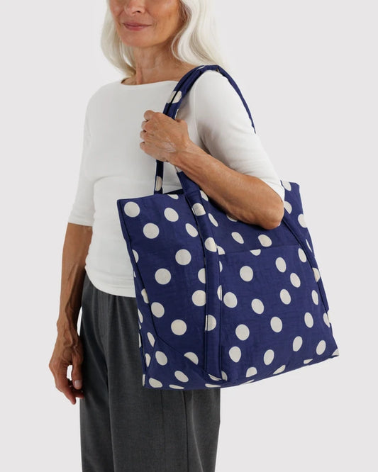BAGGU Cloud Bag Navy and Cream Polka Dot interior pocket detail - PABOOM