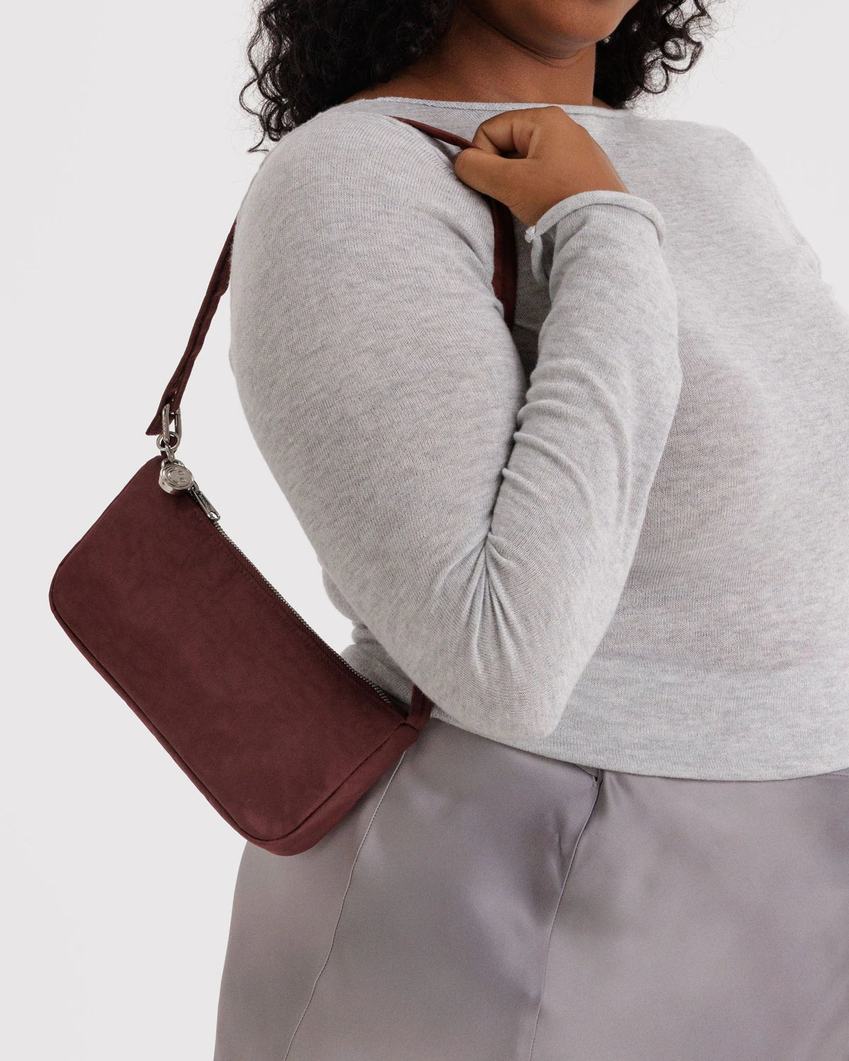 BAGGU Nylon Pochette - Mahogony
