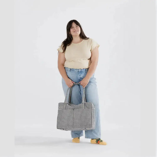 BAGGU - Cloud Carry-on Black & White Gingham