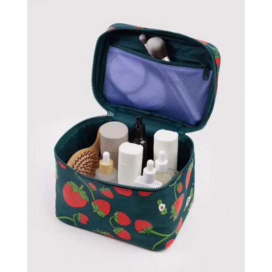 BAGGU Large Cosmetic Case - Strawberry Blossom
