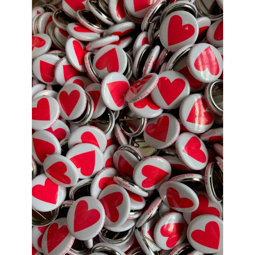 Banquet Workshop - Neon Heart Pin / Button