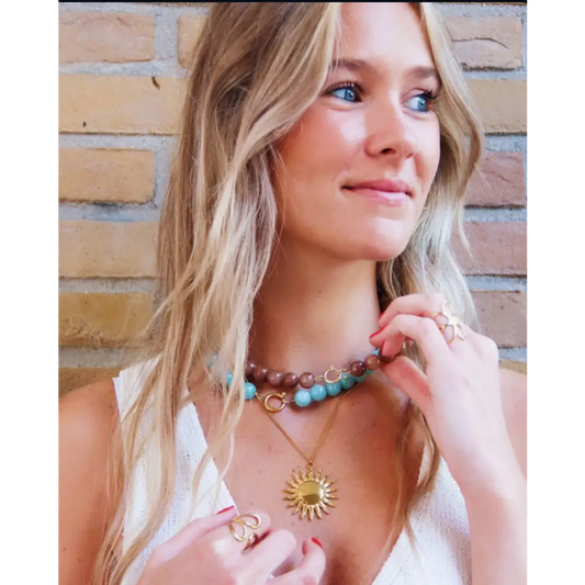 Bazou - Fine link chain with sun charm ’large’