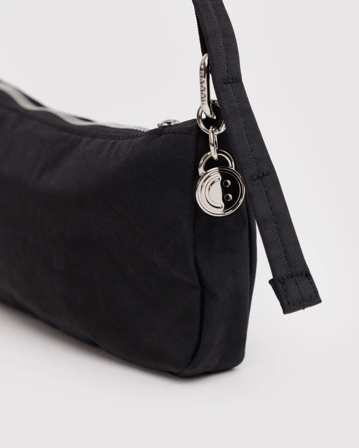 BAGGU Nylon Pochette