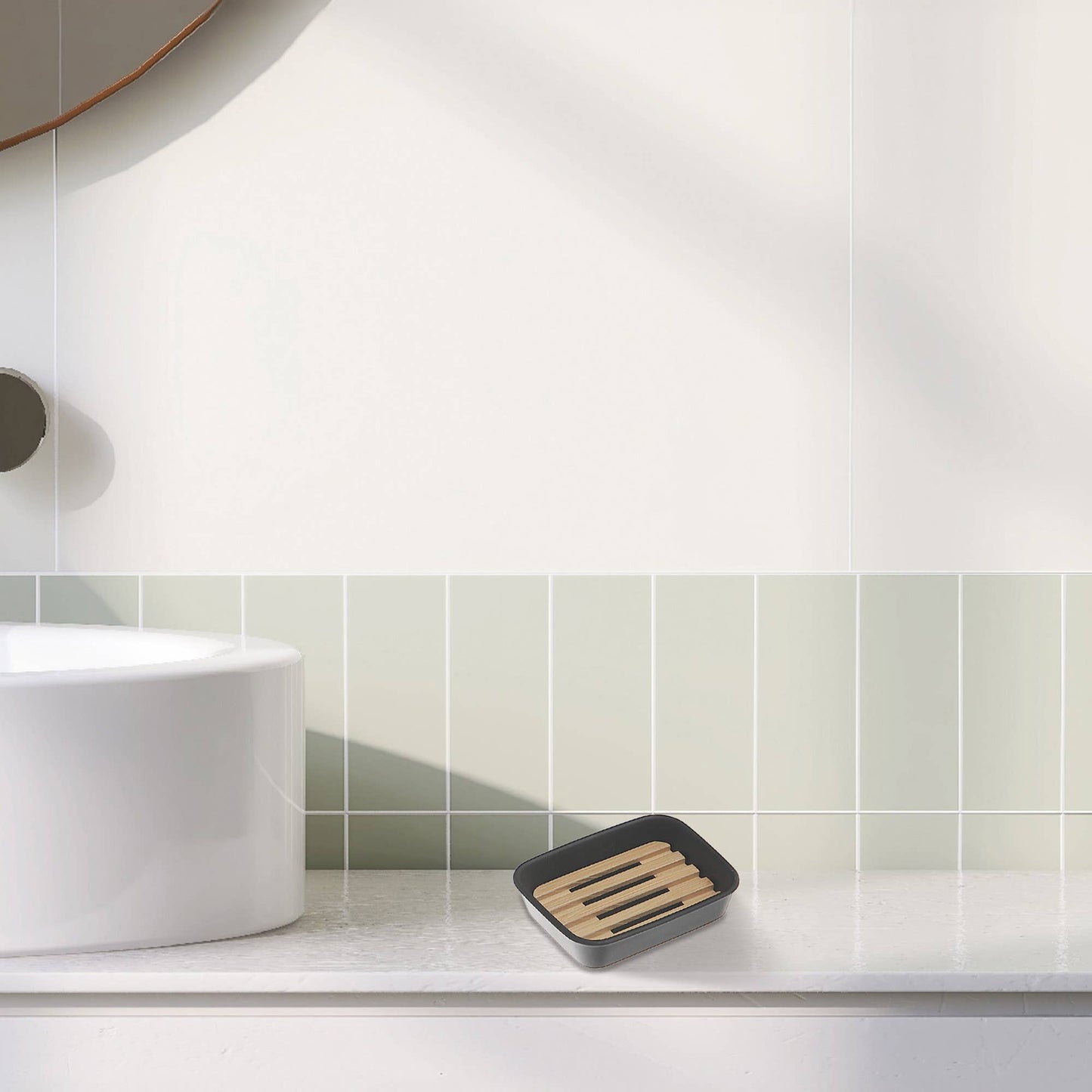 Polyresin Soap Dish With Bamboo - Black