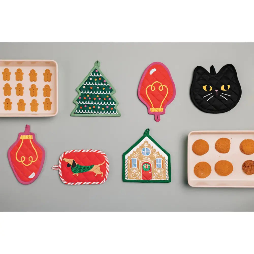 Danica - Black Cat Potholder