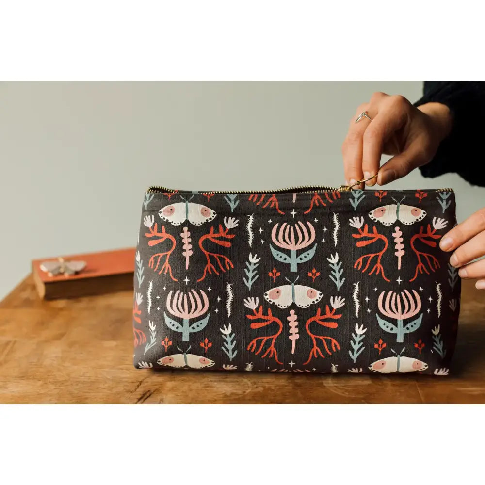 Far and Away Pouch Large - PABOOM