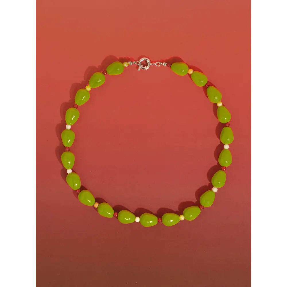 Flânerie by MAIQ - Olivie Retro Chunky Vintage Olive Beaded Necklace Green