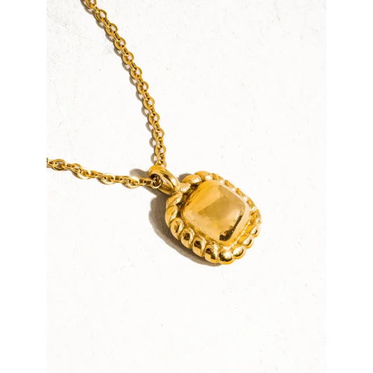 Flânerie by MAIQ - Orla Non-Tarnish Classic Petite Square Necklace Yellow Gold