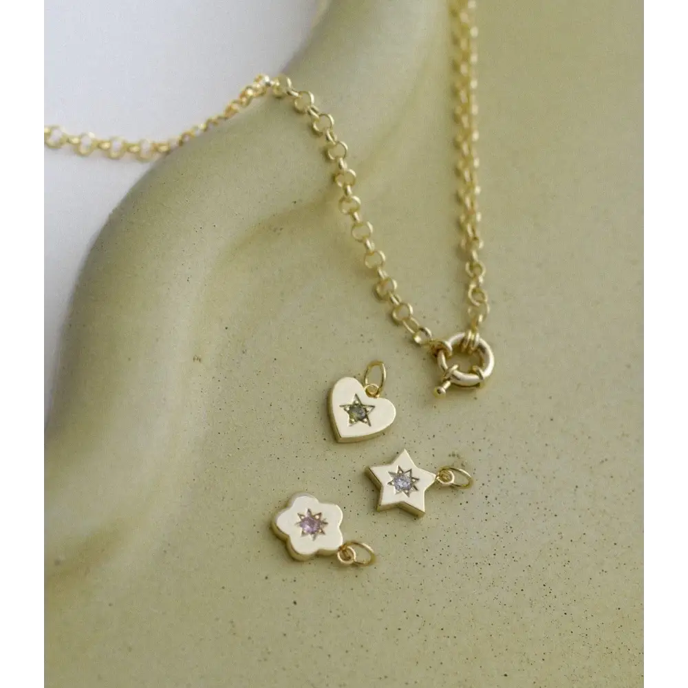 Junk Jewels Ltd - Retro Multi-Charm Chunky Chain Necklace Gold