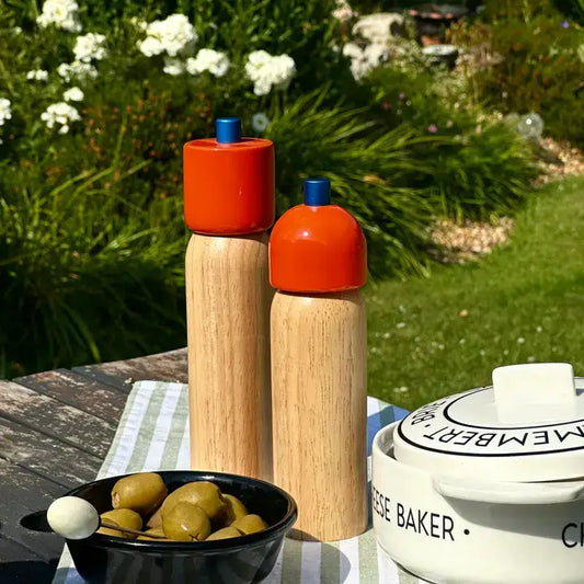 Salt & Pepper Grinders - Orange & Blue / Medium