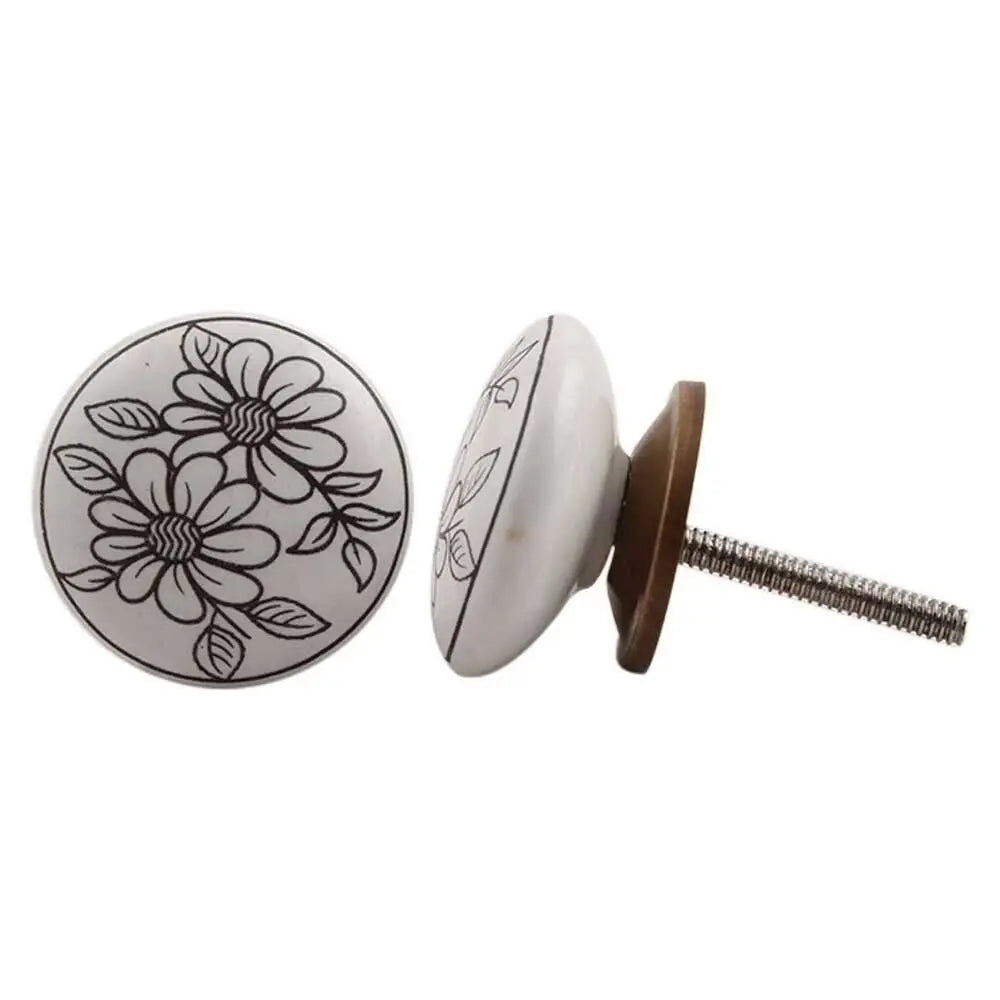 NACH - Handmade Ceramic Knobs