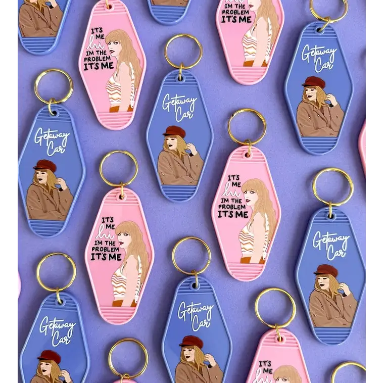 Taylor Swift Getaway Car Motel Keychain - PABOOM