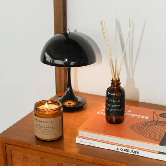 SOJA & CO. Soy Wax Candle - Amber + Oak