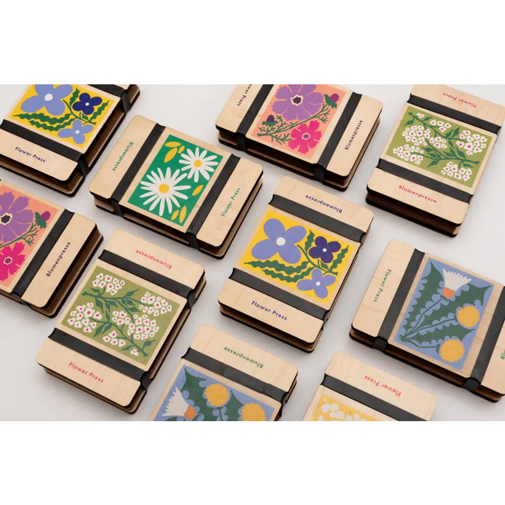 Studio Wald - UK Made - Smock Pocket Flower Press