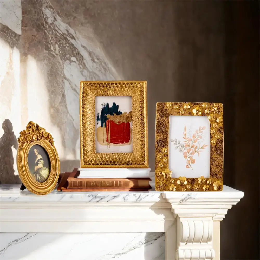 Gold 3D Vintage Oval Frame - PABOOM