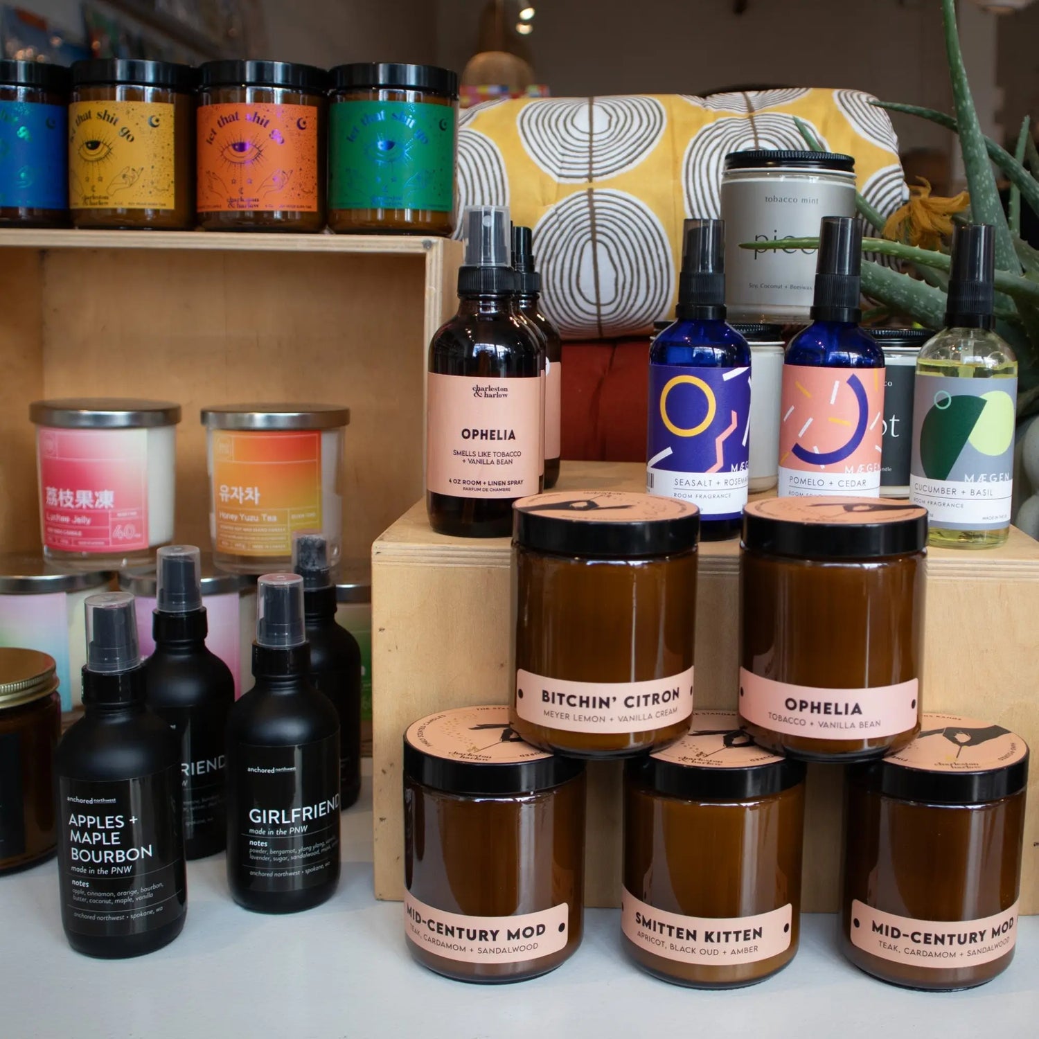 CANDLES + HOME FRAGRANCES
