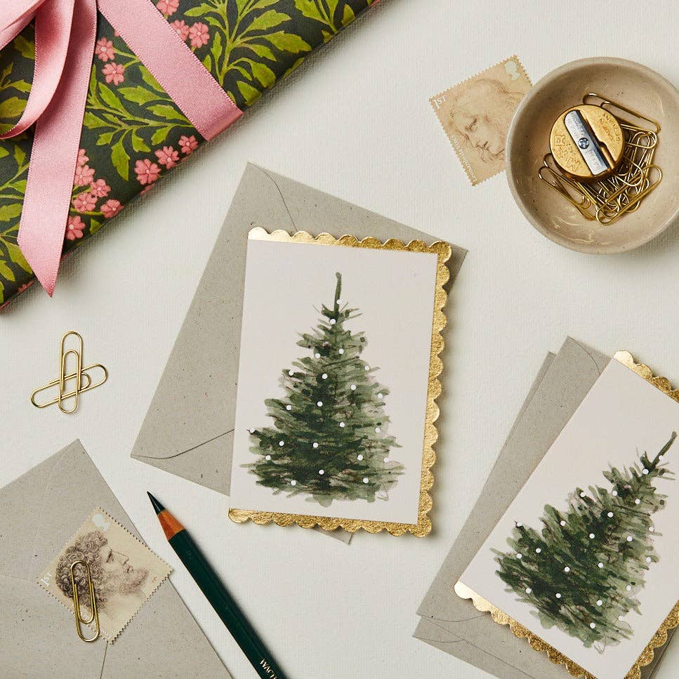 Watercolor Christmas tree mini card with gold foil scalloped edge