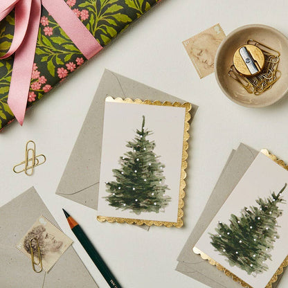 Watercolor Christmas tree mini card with gold foil scalloped edge