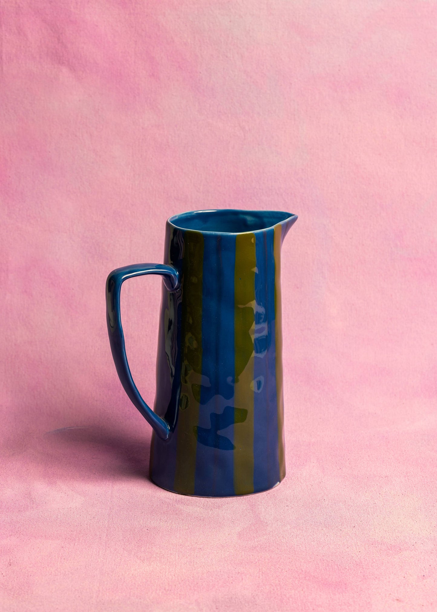 Mægen Jug