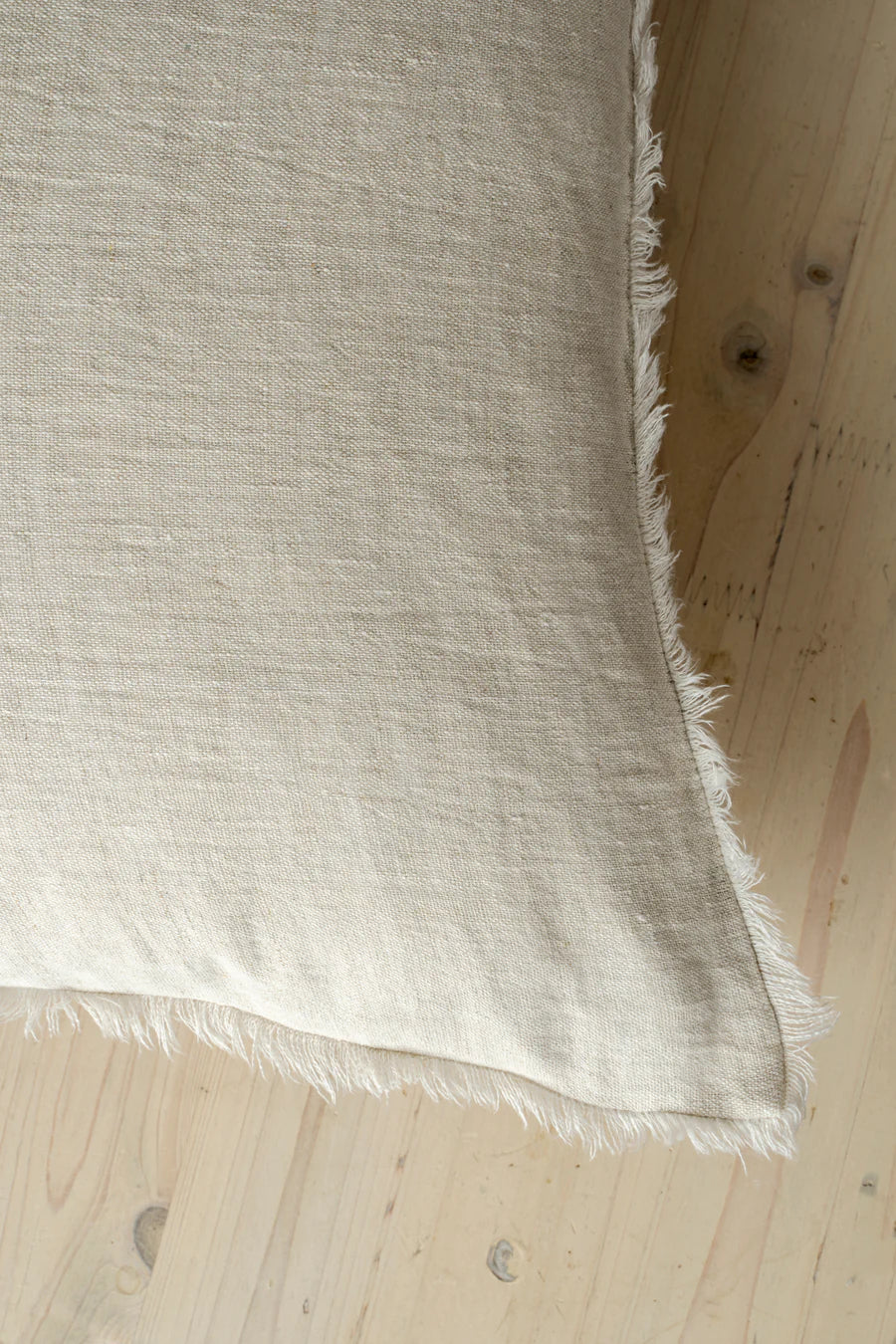 Lina Linen Pillow 24"