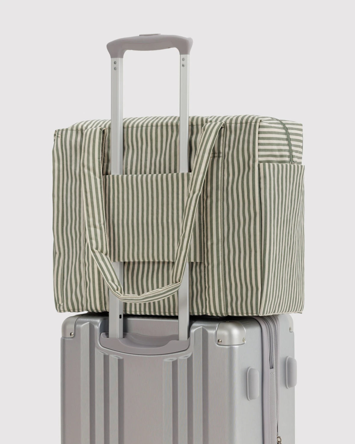 BAGGU Small Cloud Carry-On