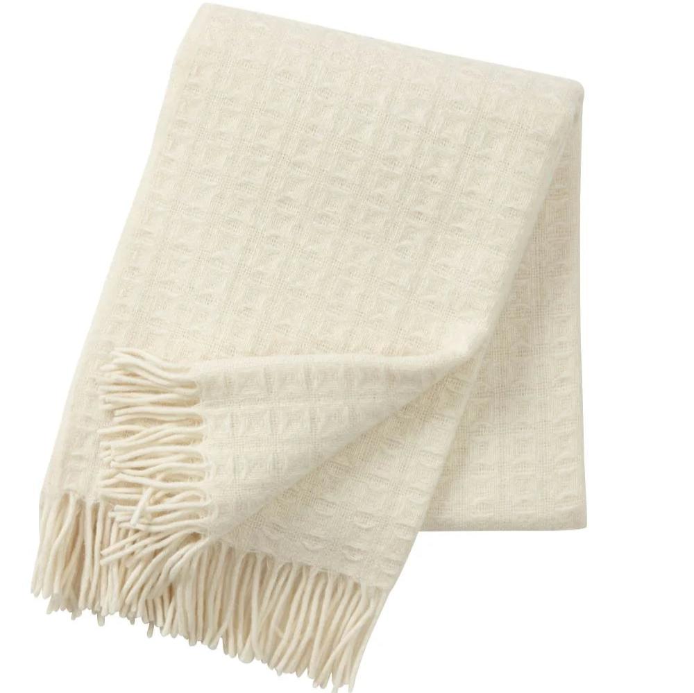 Twist Throw Natural White