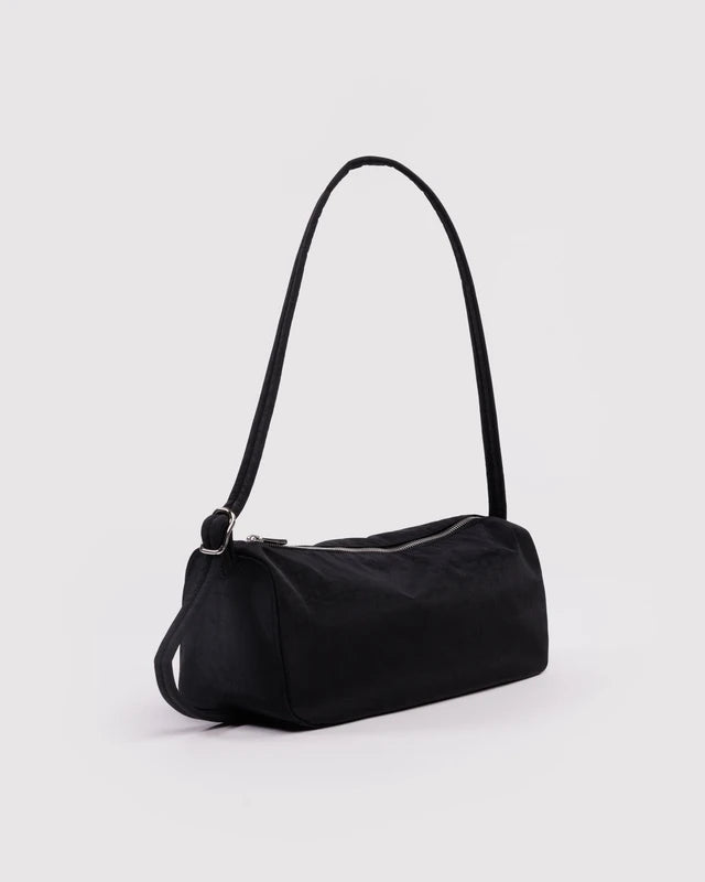 BAGGU Nylon Loaf Bag Black strap and hardware detail - PABOOM