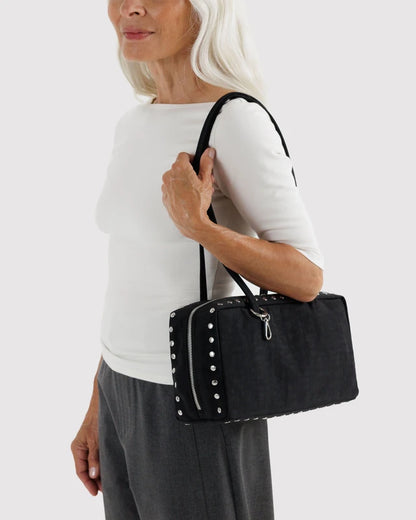BAGGU Nylon Bowler Bag Studs interior pocket detail - PABOOM