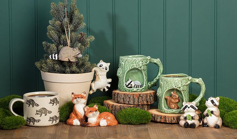 Bark-textured stoneware tree mug with squirrel, additional angle