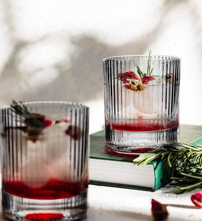Clear glass vertical optic tumbler, additional angle
