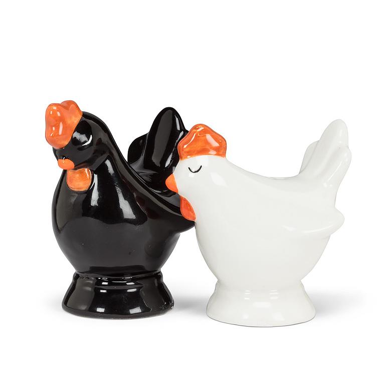 Chicken Salt & Pepper Shakers, additional angle