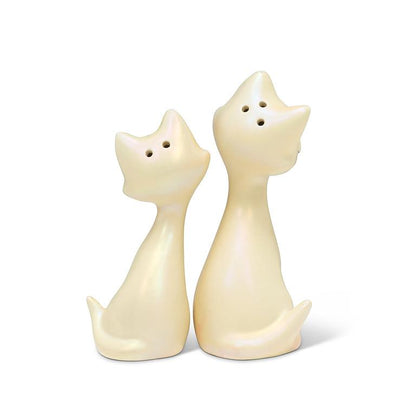 Pearl white ceramic retro cat salt and pepper shakers, additional angle