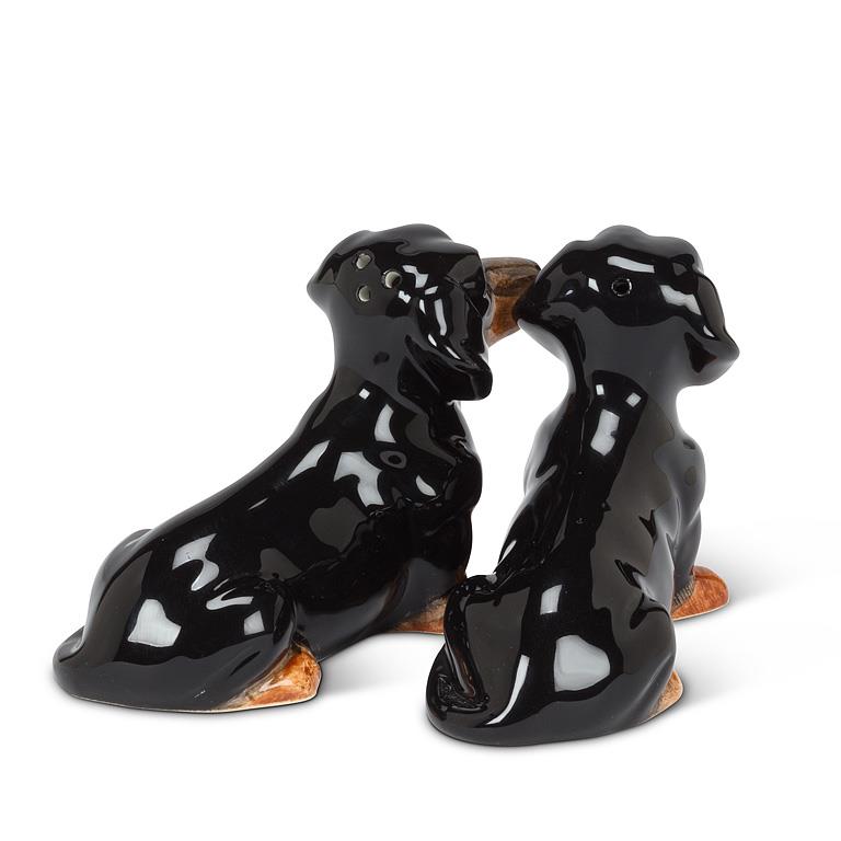 Black and brown ceramic dachshund salt and pepper shakers, additional angle