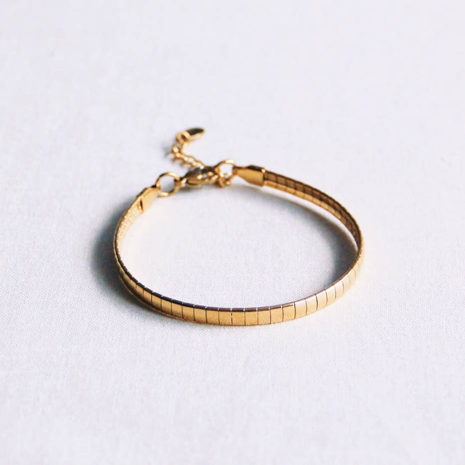 Steel Flat Bracelet Striped - Gold