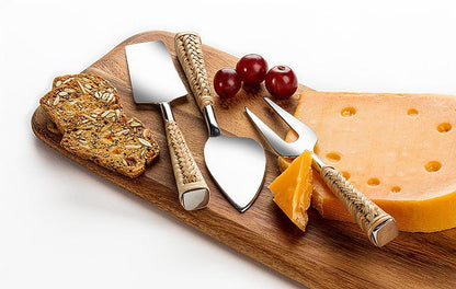 Rattan handle cheese knives, additional angle