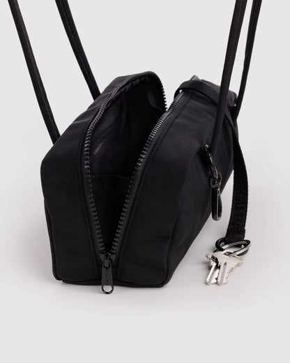 BAGGU Small Nylon Bowler Bag Black interior pocket detail - PABOOM