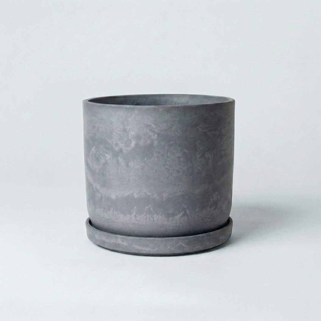 Kanso Designs Planter + Saucer 9” - Olive Sage