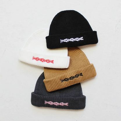 Chain Embroidered Harbour Beanie Biscuit +Black