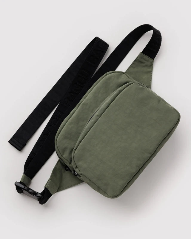 BAGGU Fanny Pack in Caper with adjustable strap worn three ways - PABOOM