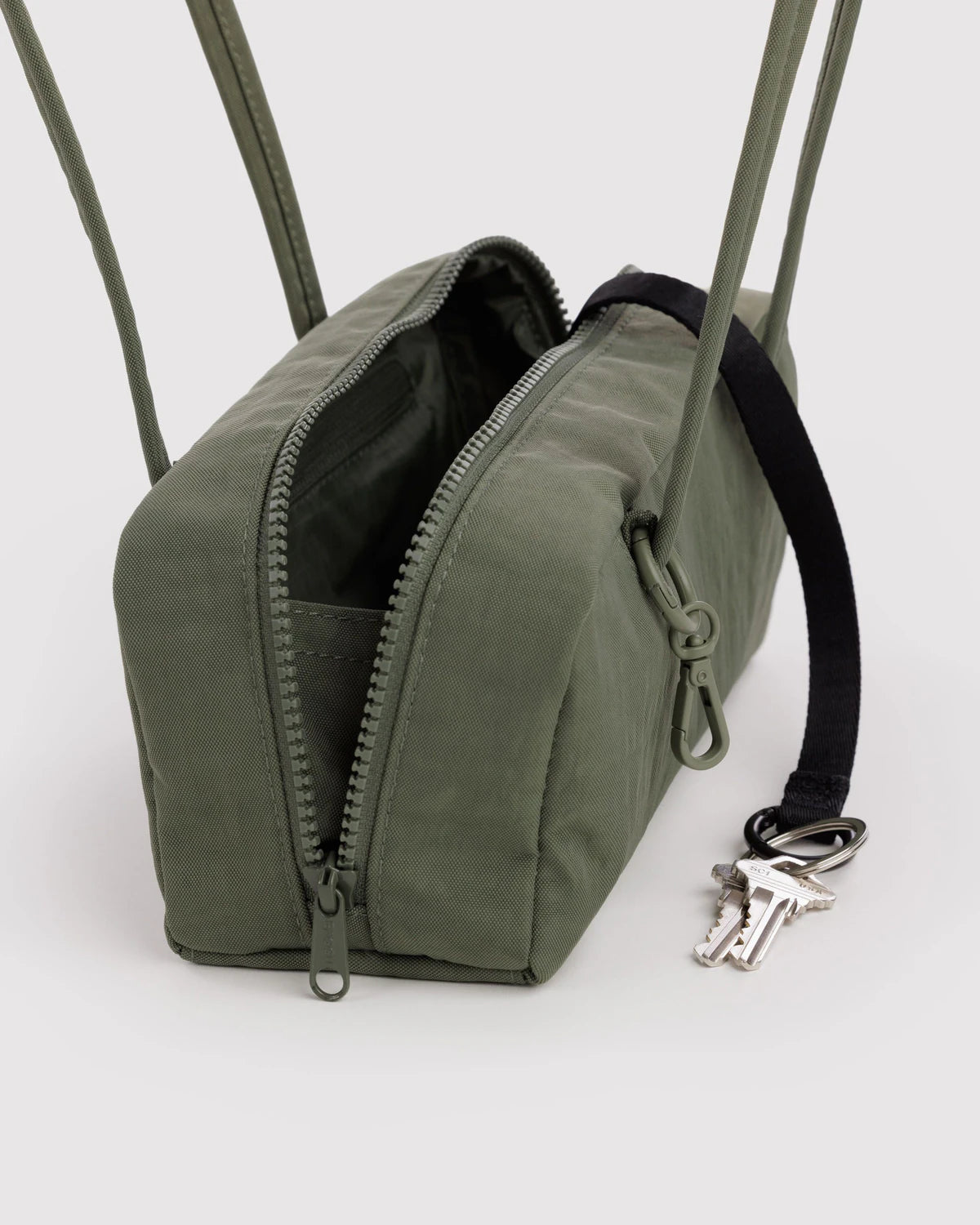 BAGGU Small Nylon Bowler Bag - Caper