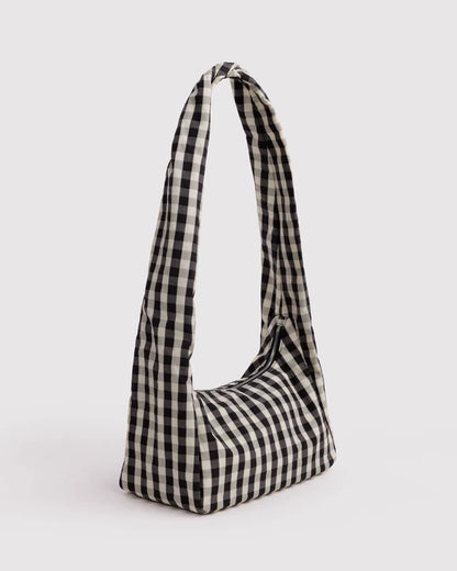 BAGGU Nylon Meringue Bag Black and Cream Gingham strap and hardware detail - PABOOM
